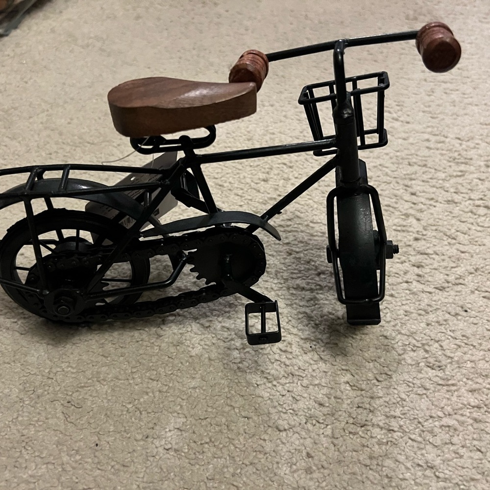 Decorative Bike - Picture 2 of 6